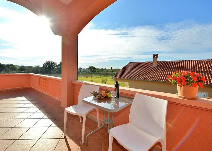 Apartament Lea Patrik Mara *