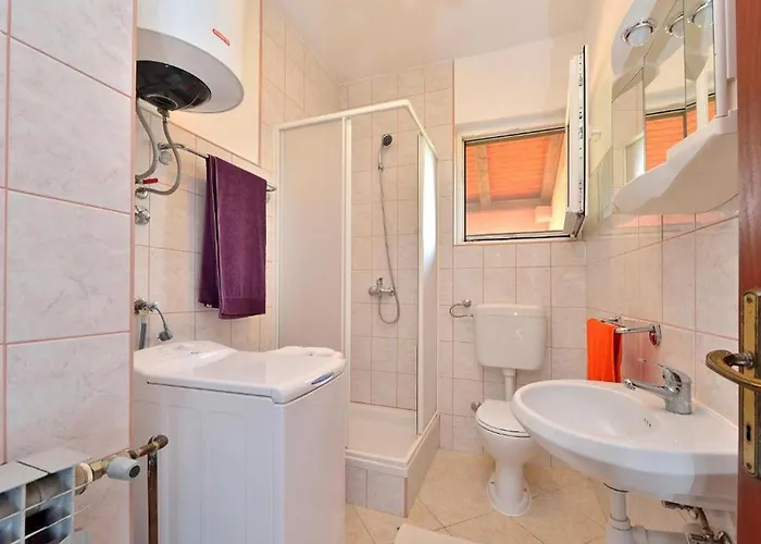 Lea Patrik Mara Apartament